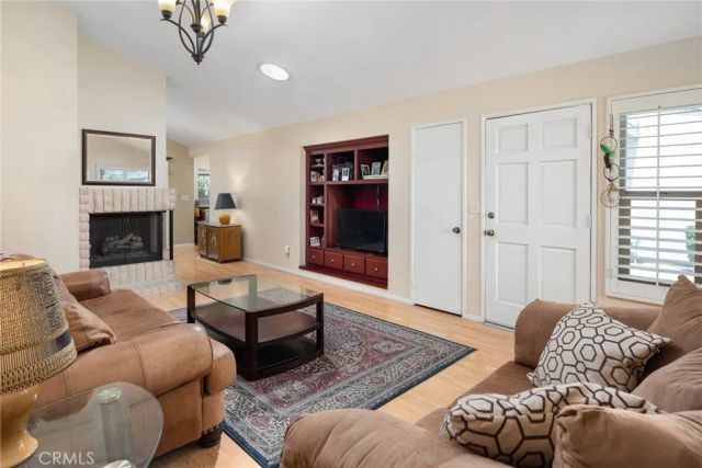 1400 Market Street, Vista, CA 92084