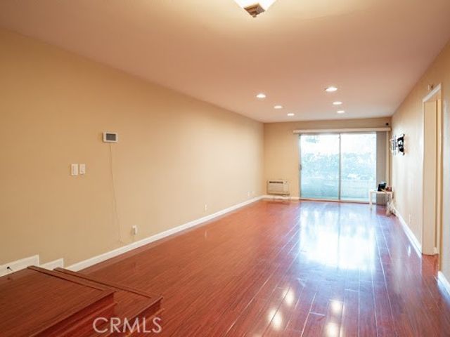 3565 Linden, Long Beach, CA 90807