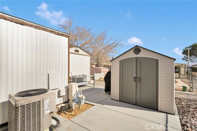 20683 Waalew B-84, Apple Valley, CA 92307