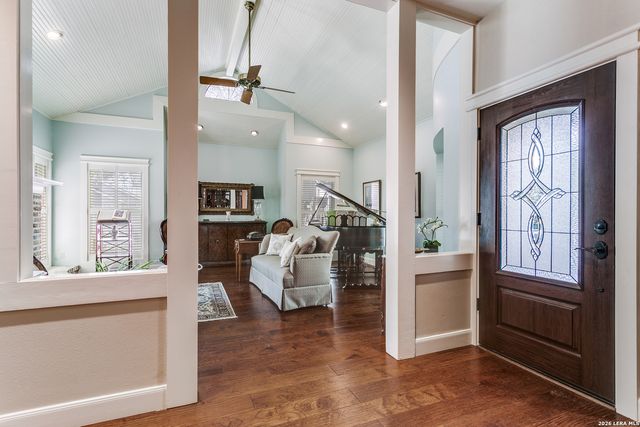 2 Cheltenham, San Antonio, TX 78218