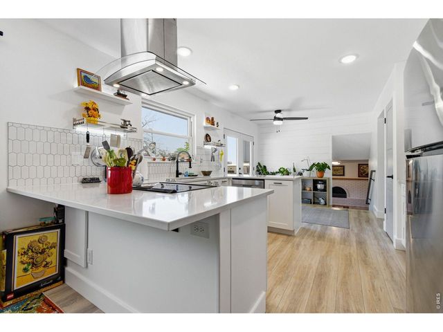 343 22nd St SE, Loveland, CO 80537
