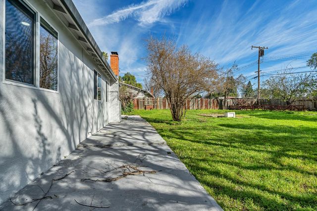 7408 Westgate Dr, Citrus Heights, CA 95610