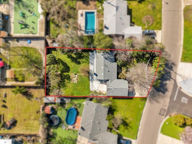 7408 Westgate Dr, Citrus Heights, CA 95610