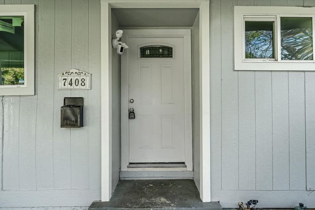 7408 Westgate Dr, Citrus Heights, CA 95610