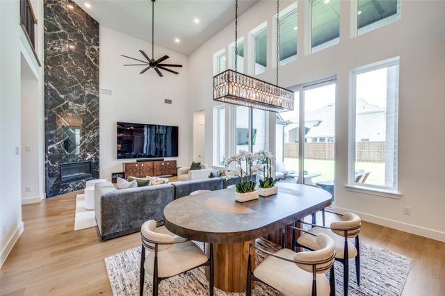630 Breton Drive, Aubrey, TX 76227