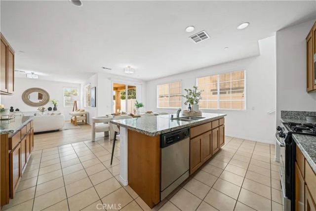 119 West Via Rua Flores, Ontario, CA 91762