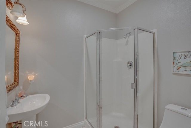 7964 Linares, Jurupa Valley, CA 92509