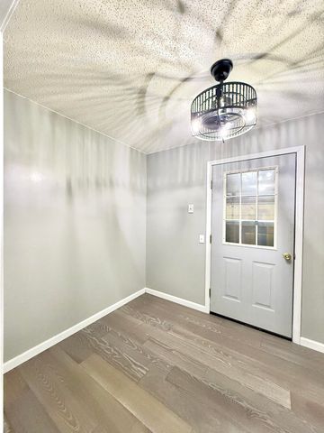 136 Greenside Drive, Somerset, KY 42501