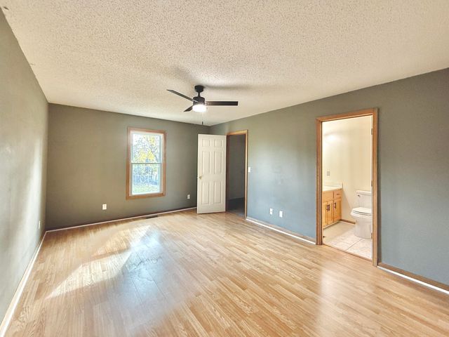 136 Greenside Drive, Somerset, KY 42501