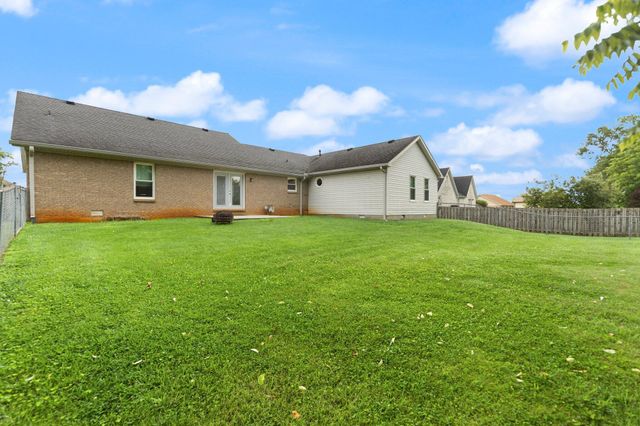 136 Greenside Drive, Somerset, KY 42501