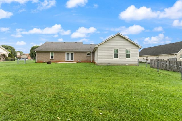 136 Greenside Drive, Somerset, KY 42501