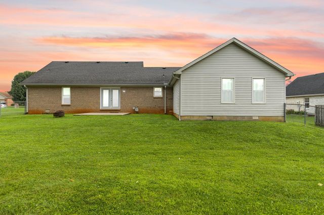 136 Greenside Drive, Somerset, KY 42501