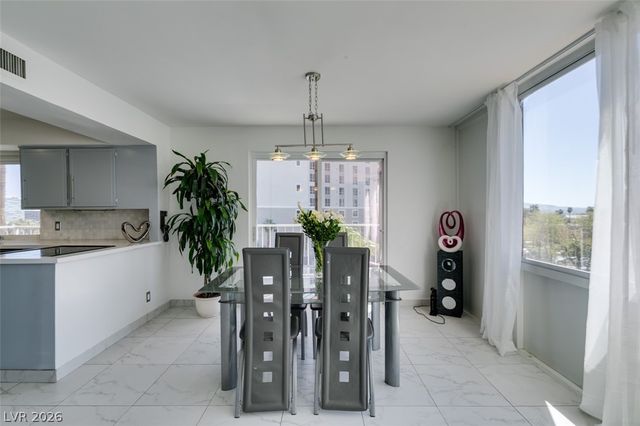 205 East Harmon Avenue 511, Las Vegas, NV 89169