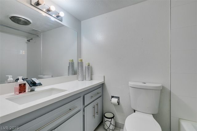 205 East Harmon Avenue 511, Las Vegas, NV 89169