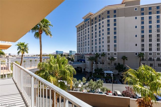 205 East Harmon Avenue 511, Las Vegas, NV 89169