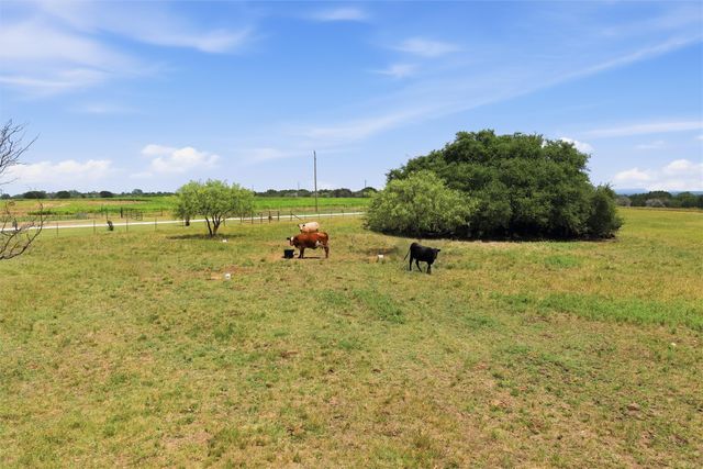 5835 N Fm 1744, Hico, TX 76457