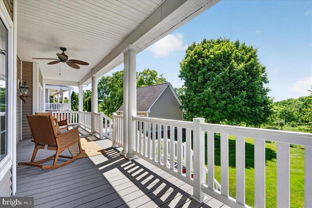 435 FAIRMONT DR, Chester Springs, PA 19425