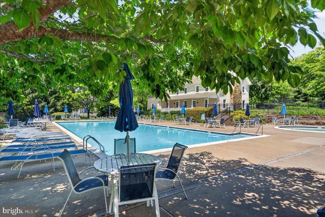 435 FAIRMONT DR, Chester Springs, PA 19425