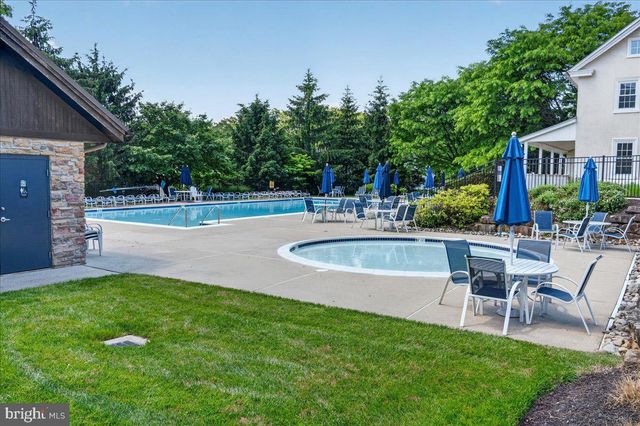 435 FAIRMONT DR, Chester Springs, PA 19425