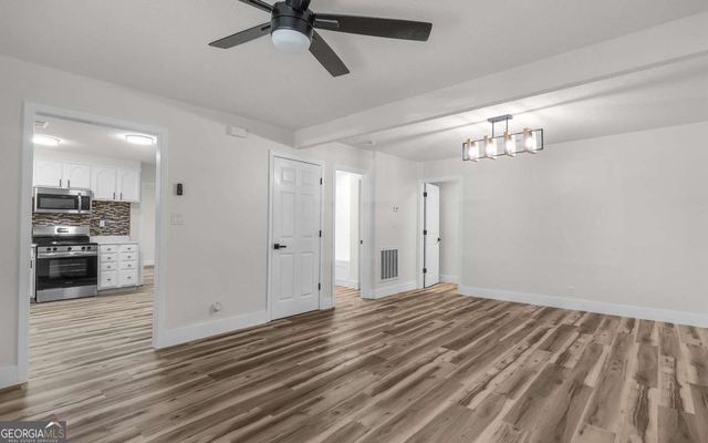 539 Pine Avenue, Midway, GA 31320