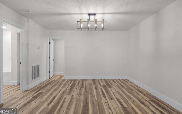 539 Pine Avenue, Midway, GA 31320