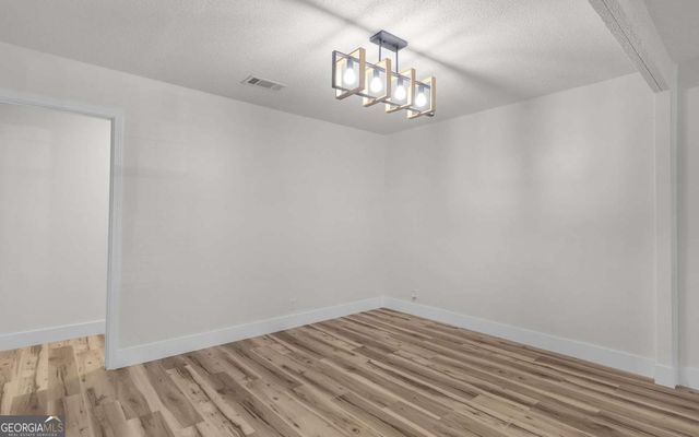 539 Pine Avenue, Midway, GA 31320