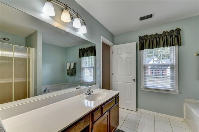820 Meadowsong Circle, Lawrenceville, GA 30043