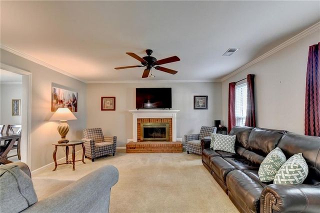 820 Meadowsong Circle, Lawrenceville, GA 30043
