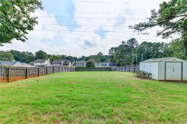 820 Meadowsong Circle, Lawrenceville, GA 30043