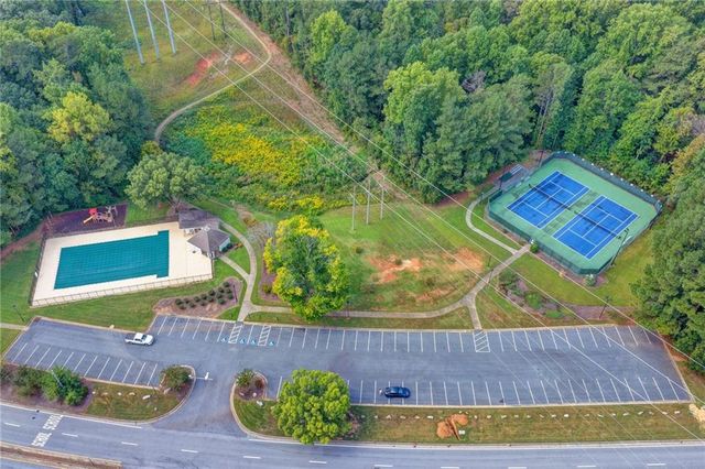 820 Meadowsong Circle, Lawrenceville, GA 30043