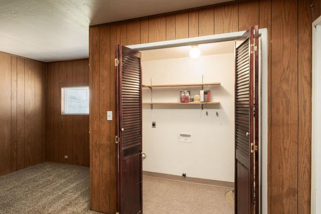 487 W San Jose Avenue, Clovis, CA 93612