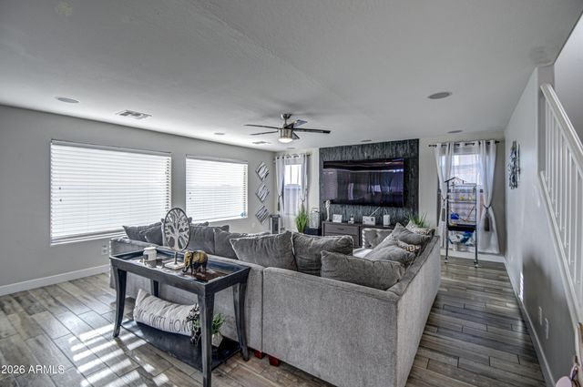 28938 N GOLD Lane, San Tan Valley, AZ 85143