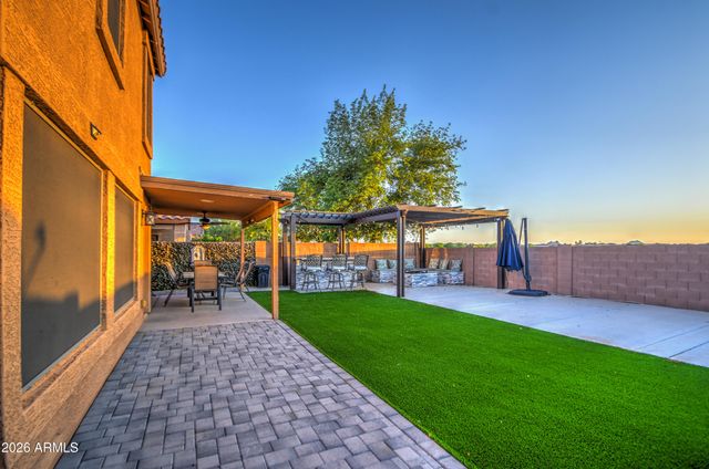 28938 N GOLD Lane, San Tan Valley, AZ 85143