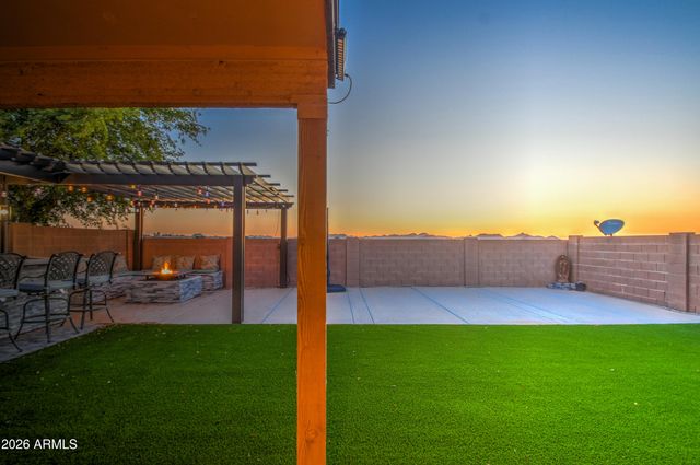 28938 N GOLD Lane, San Tan Valley, AZ 85143