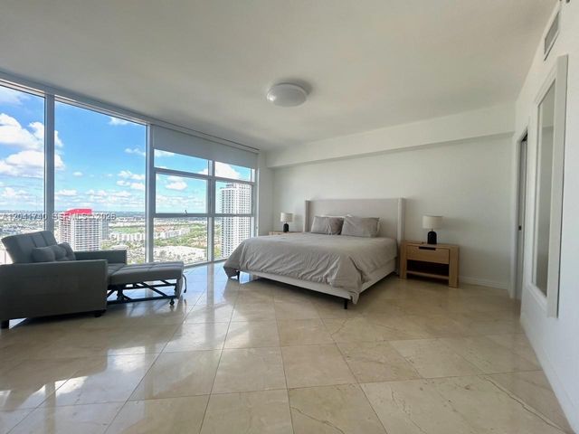 1830 S Ocean Dr 3707, Hallandale Beach, FL 33009