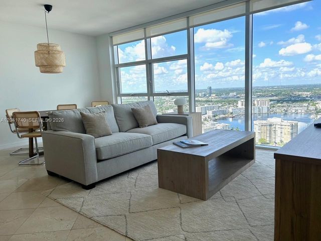 1830 S Ocean Dr 3707, Hallandale Beach, FL 33009