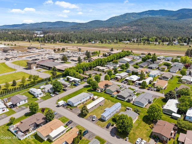 2058 W Lady Anne WAY, Post Falls, ID 83854