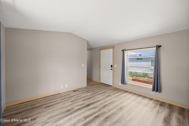 2058 W Lady Anne WAY, Post Falls, ID 83854