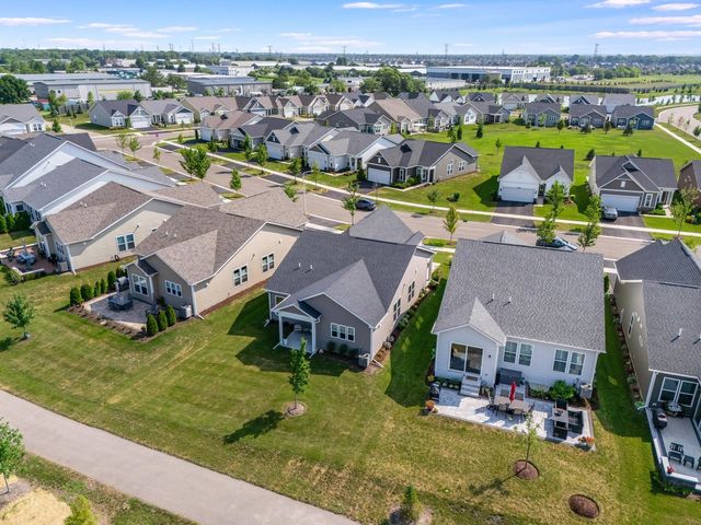 3201 Dove Mountain Drive, Aurora, IL 60503