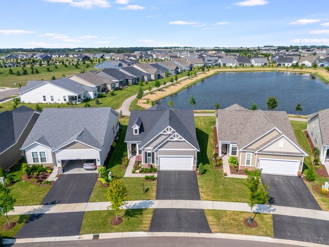 3201 Dove Mountain Drive, Aurora, IL 60503