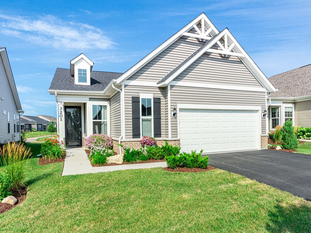 3201 Dove Mountain Drive, Aurora, IL 60503