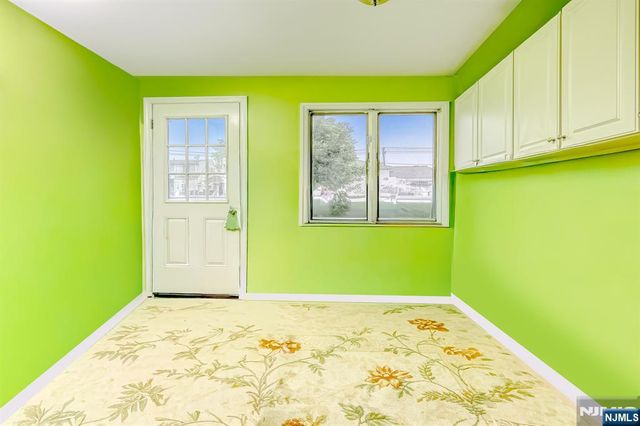 37 Cedar Drive, Rochelle Park, NJ 07662