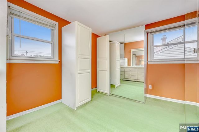 37 Cedar Drive, Rochelle Park, NJ 07662