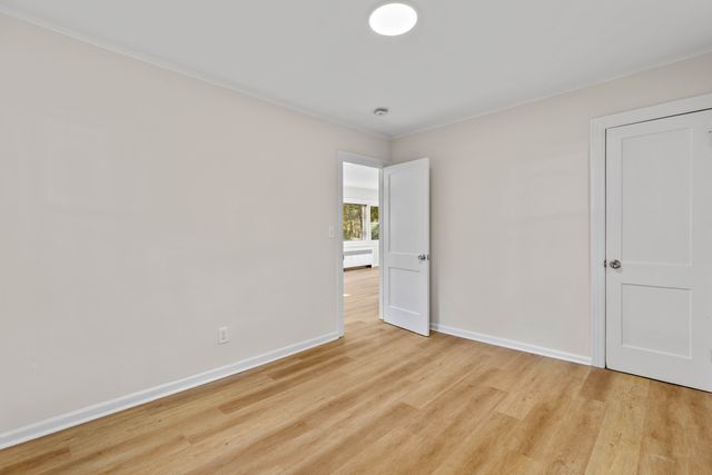 50 Morris Avenue, West Haven, CT 06516