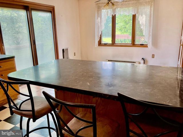 628 BALTHASER RD, Lenhartsville, PA 19534