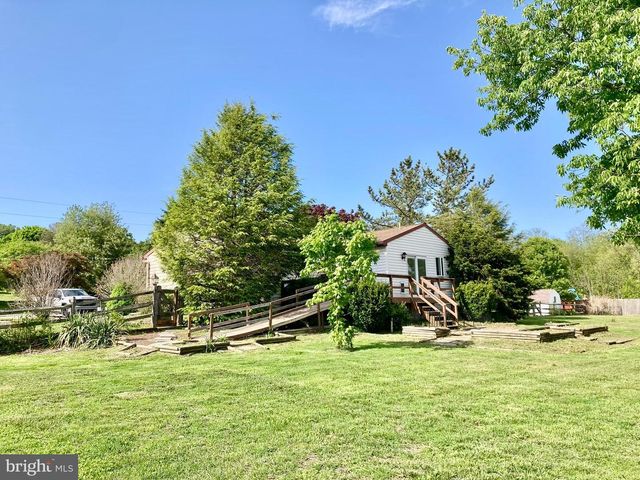 628 BALTHASER RD, Lenhartsville, PA 19534