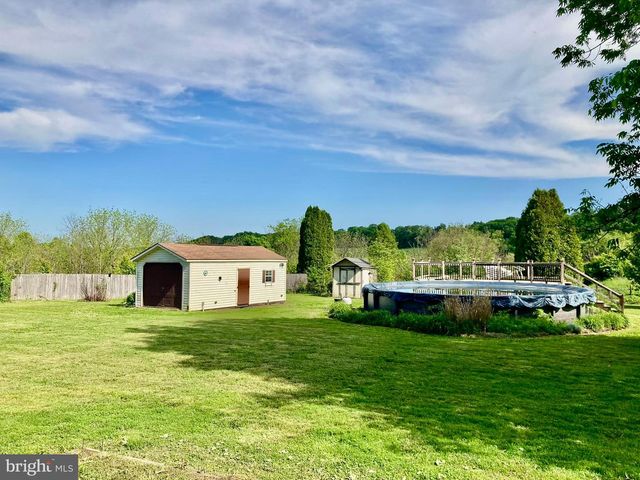 628 BALTHASER RD, Lenhartsville, PA 19534