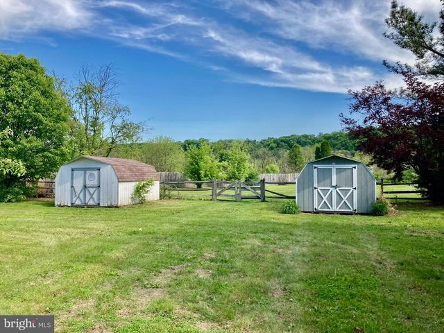 628 BALTHASER RD, Lenhartsville, PA 19534