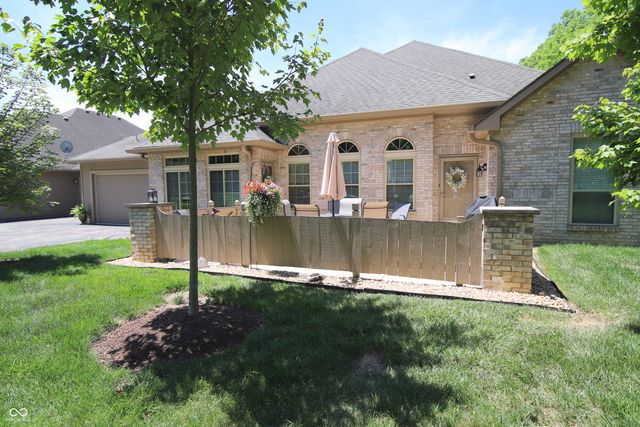 7484 Courtyard Way, Fishers, IN 46038