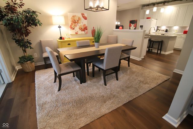 7484 Courtyard Way, Fishers, IN 46038